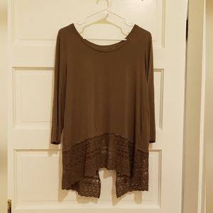 LOGO Lori Goldstein Olive Green Top